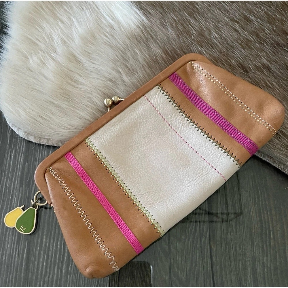 Rare LIZ CLAIBORNE Leather Boho Kiss Lock Clutch Wallet Pear Charm Tan Pink